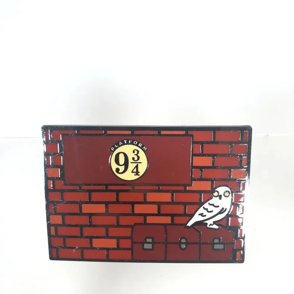 Harry Potter Enamel 5 Pin Set Magical Places Loot Crate 2021 Hogwarts Hogsmeade - Picture 5 of 12